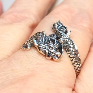 Dragon Sterling Men's Ring